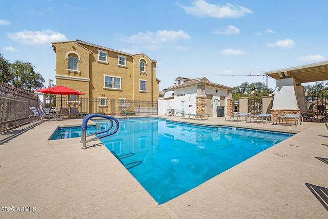166 W LAUREL Court, Gilbert, AZ 85233