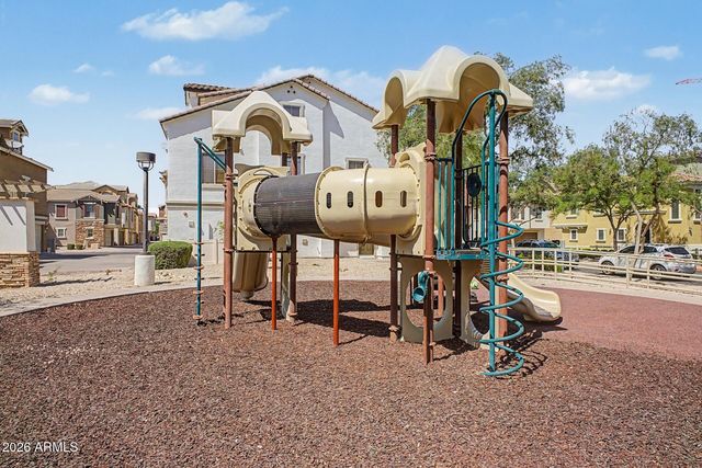 166 W LAUREL Court, Gilbert, AZ 85233