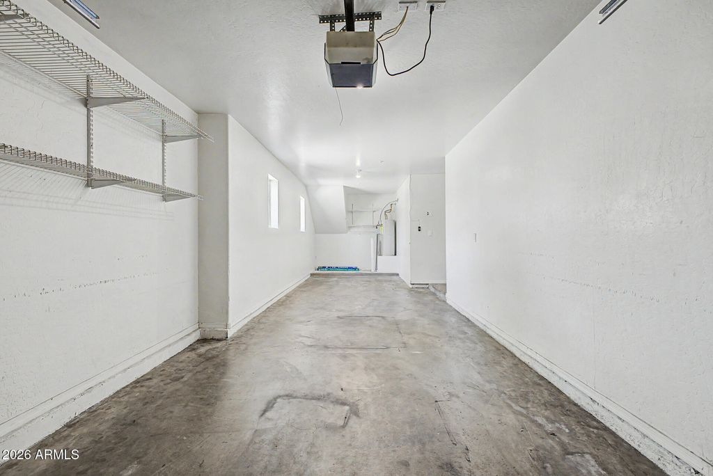 Image 30 of property listing at 166 W LAUREL Court, Gilbert, AZ 85233