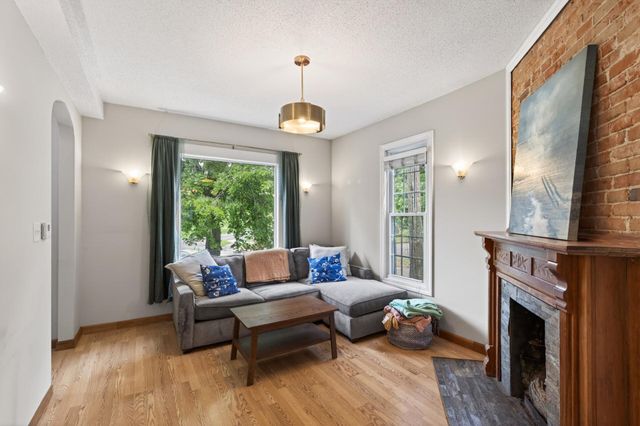 394 Dewey Street, Saint Paul, MN 55104