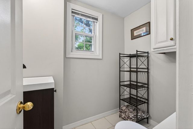 394 Dewey Street, Saint Paul, MN 55104