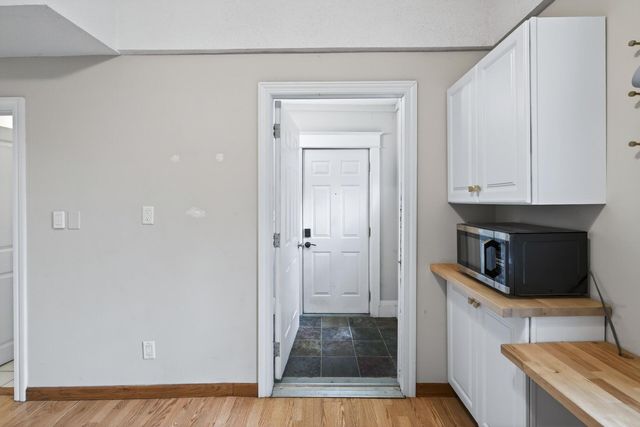 394 Dewey Street, Saint Paul, MN 55104