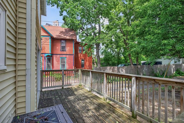 394 Dewey Street, Saint Paul, MN 55104