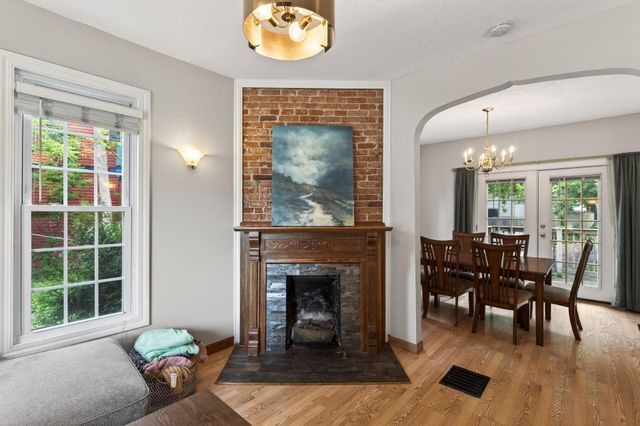 394 Dewey Street, Saint Paul, MN 55104