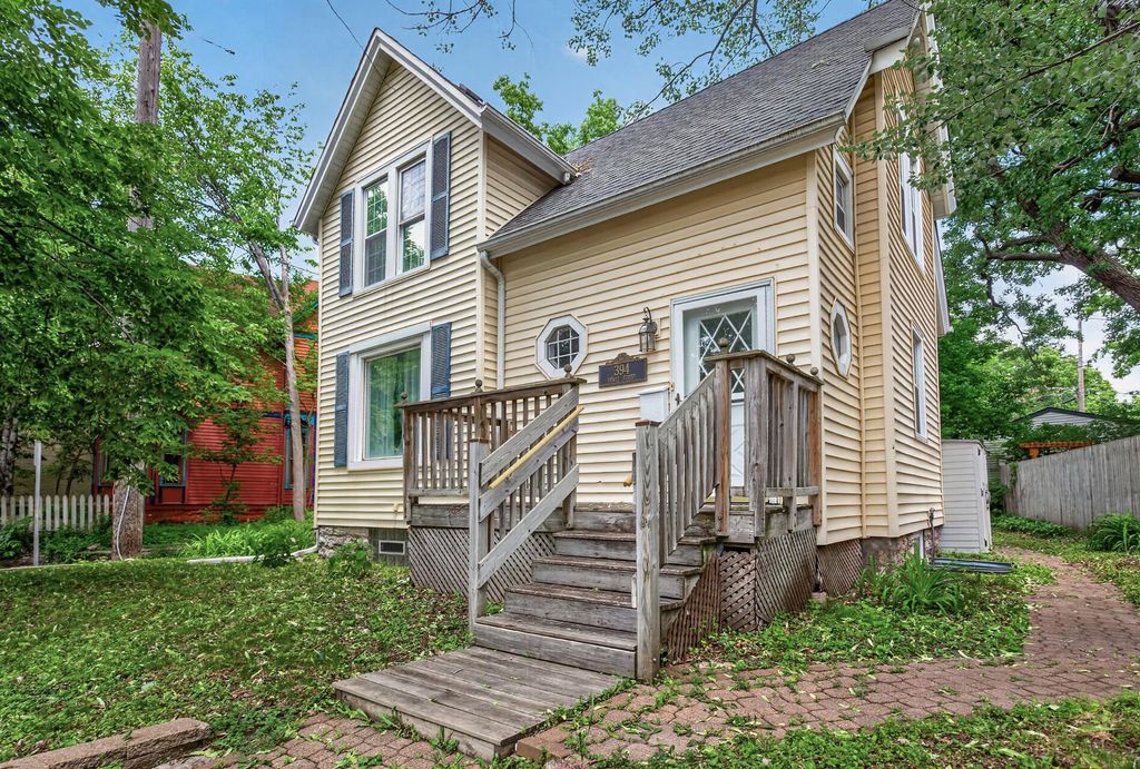 394 Dewey Street, Saint Paul, MN 55104