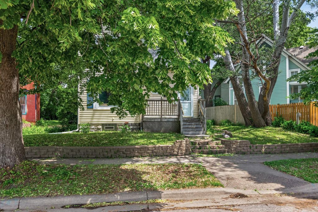 394 Dewey Street, Saint Paul, MN 55104 — photo 2