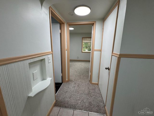 1589 Summit Road, Cincinnati, OH 45237