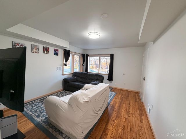 1589 Summit Road, Cincinnati, OH 45237