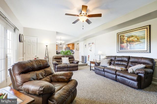 404 UNAMI DR, Reading, PA 19608