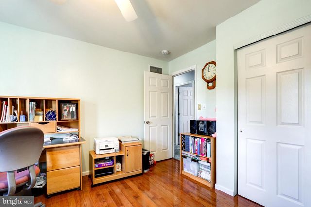 404 UNAMI DR, Reading, PA 19608