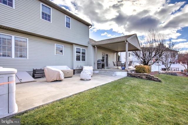 404 UNAMI DR, Reading, PA 19608