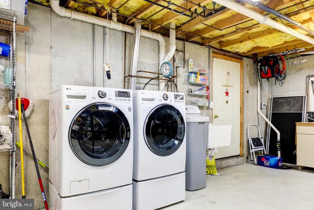 404 UNAMI DR, Reading, PA 19608