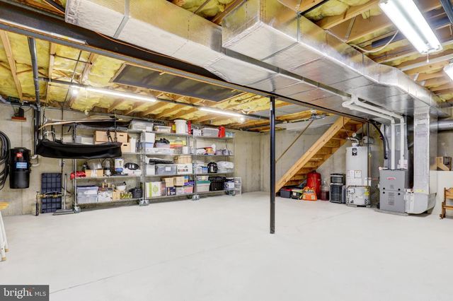 404 UNAMI DR, Reading, PA 19608