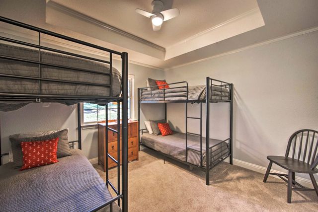 186 Bushwhacker Drive, Mabank, TX 75156