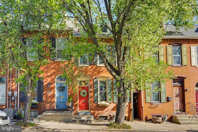 211 E CHESTNUT ST, Lancaster, PA 17602
