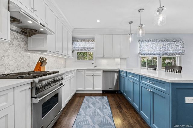12 Lake Avenue 12, Bronxville, NY 10708