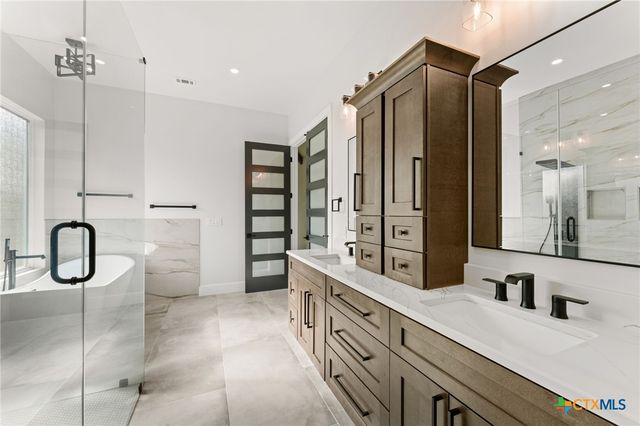 14804 Arrowhead Drive, Leander, TX 78641