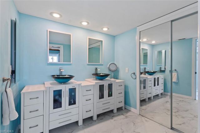 18260 Deep Passage LN, Fort Myers Beach, FL 33931