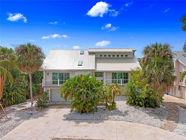 18260 Deep Passage LN, Fort Myers Beach, FL 33931