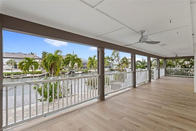 18260 Deep Passage LN, Fort Myers Beach, FL 33931