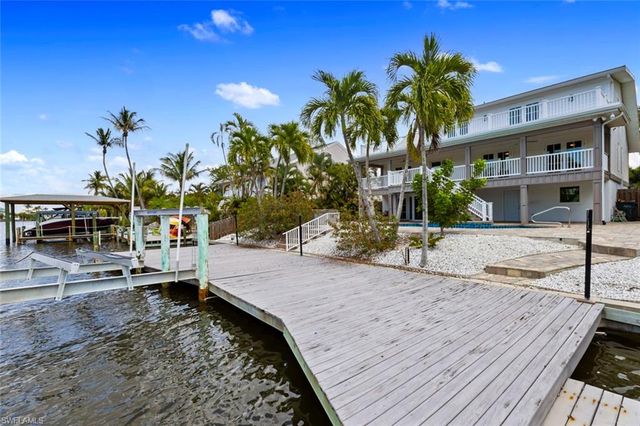 18260 Deep Passage LN, Fort Myers Beach, FL 33931