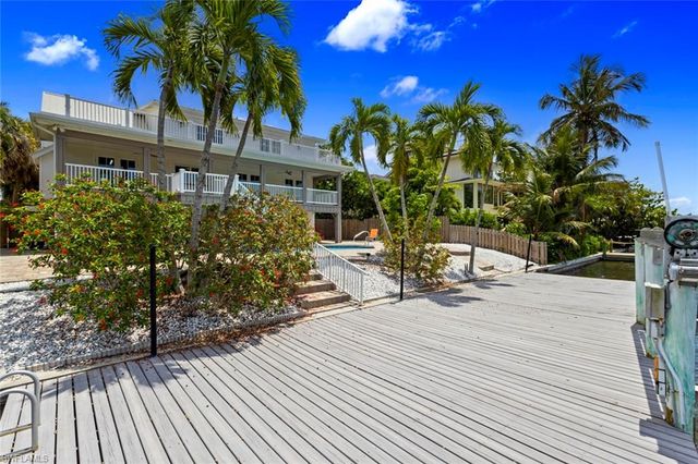 18260 Deep Passage LN, Fort Myers Beach, FL 33931