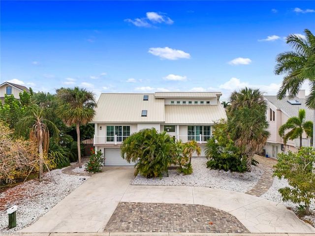 18260 Deep Passage LN, Fort Myers Beach, FL 33931
