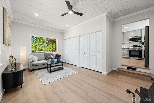916 Bowker Street SE, Lacey, WA 98503