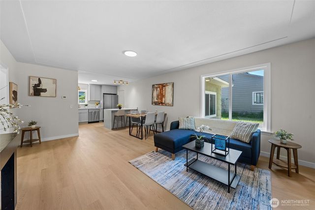 916 Bowker Street SE, Lacey, WA 98503