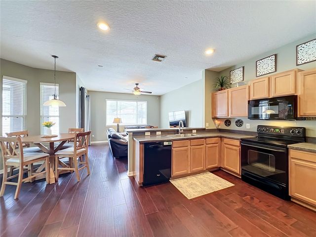 1587 THORNAPPLE LANE, Sanford, FL 32771
