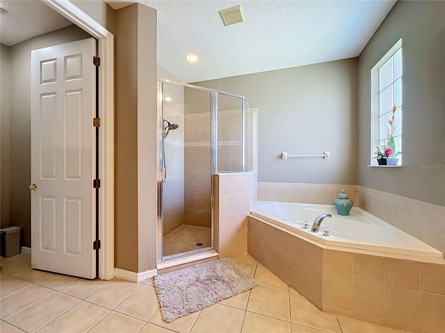 1587 THORNAPPLE LANE, Sanford, FL 32771