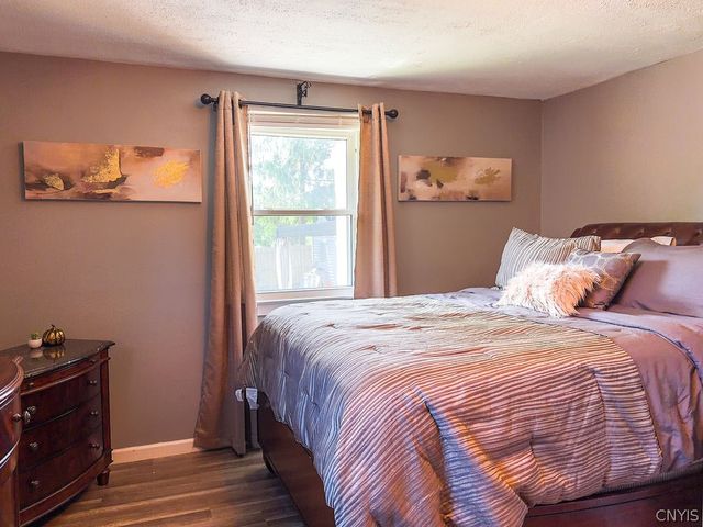 106 Sharon Road, Geddes, NY 13209
