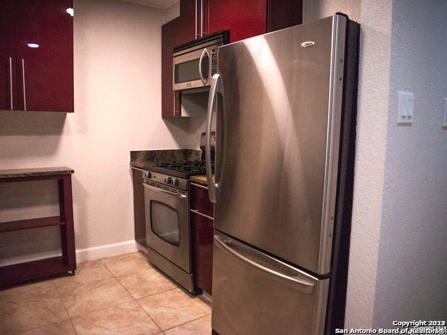 8030 Broadway Apt 102E, San Antonio, TX 78209