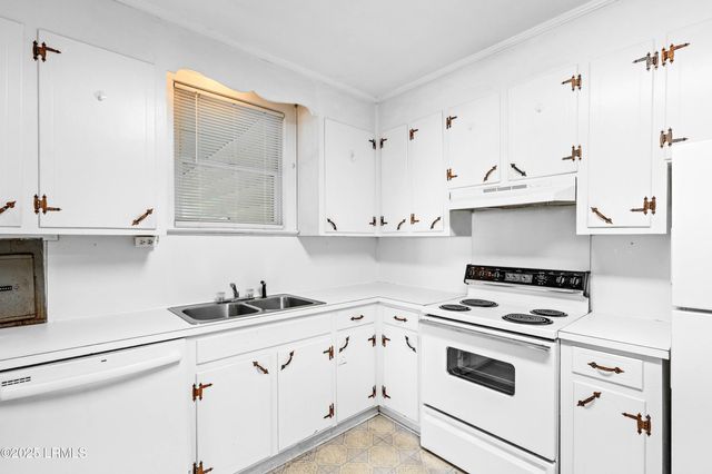 501 Shaw Drive, Hampton, SC 29924