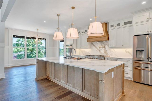 775 Compass Cove CIR, Moneta, VA 24121