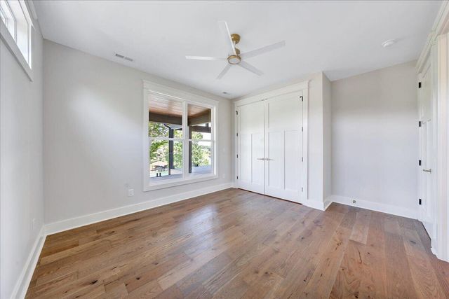 775 Compass Cove CIR, Moneta, VA 24121