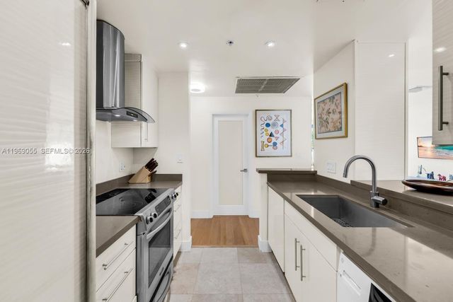 10275 Collins Ave 102, Bal Harbour, FL 33154