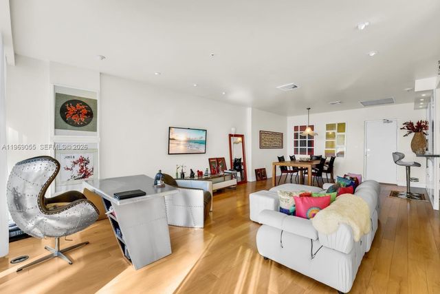 10275 Collins Ave 102, Bal Harbour, FL 33154