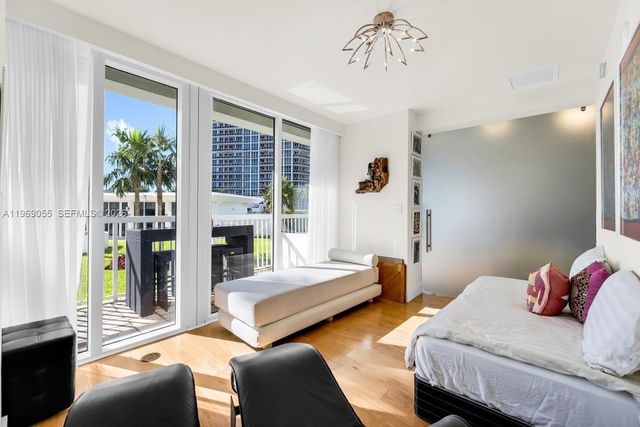 10275 Collins Ave 102, Bal Harbour, FL 33154