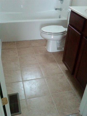100 Mccowans Ferry Alley, Versailles, KY 40383
