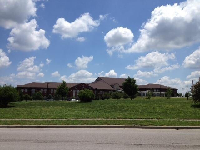 100 Mccowans Ferry Alley, Versailles, KY 40383
