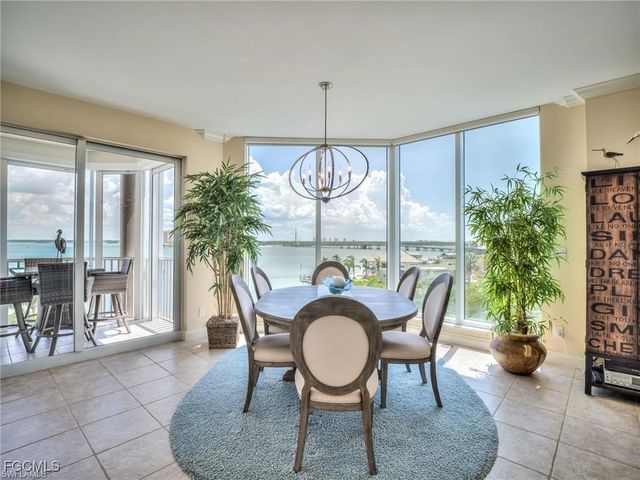 4137 Bay Beach LN 556, Fort Myers Beach, FL 33931