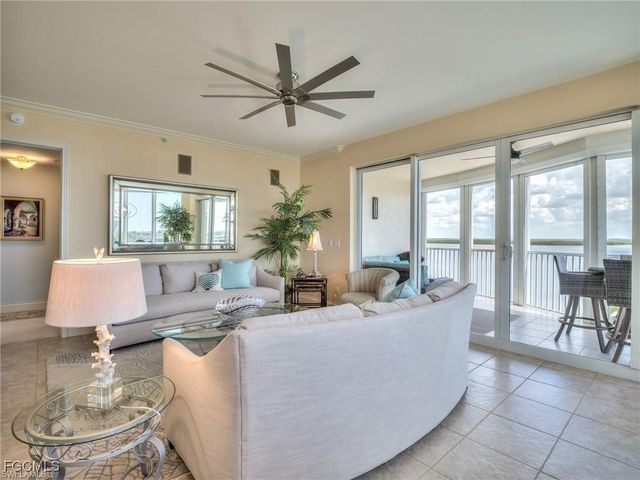 4137 Bay Beach LN 556, Fort Myers Beach, FL 33931