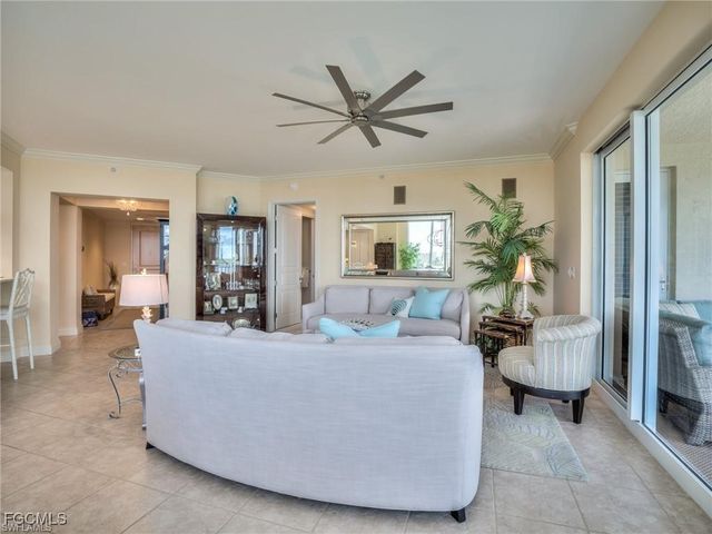 4137 Bay Beach LN 556, Fort Myers Beach, FL 33931