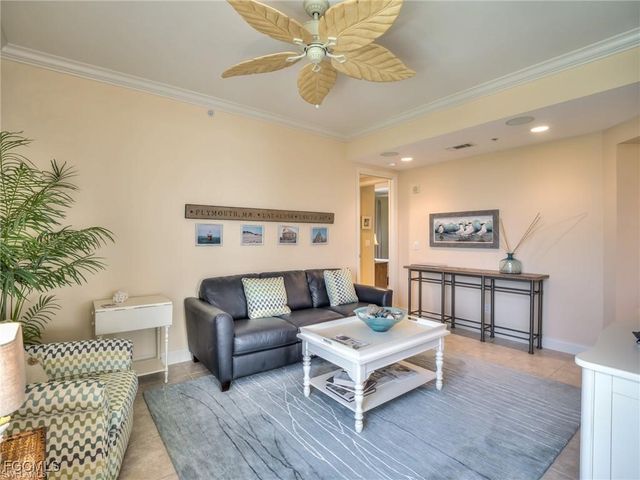 4137 Bay Beach LN 556, Fort Myers Beach, FL 33931