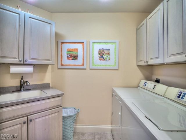 4137 Bay Beach LN 556, Fort Myers Beach, FL 33931