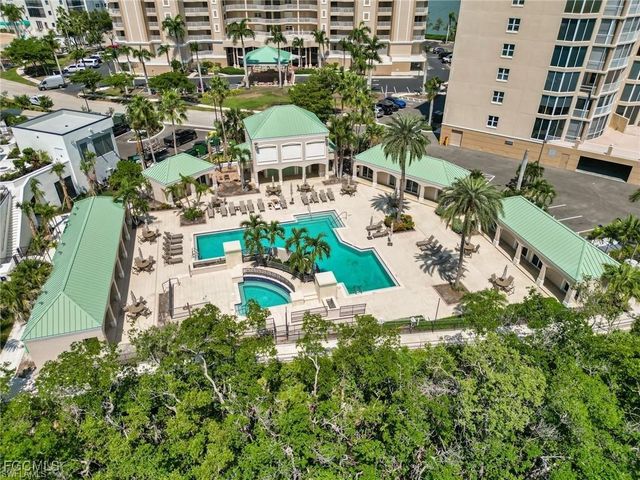 4137 Bay Beach LN 556, Fort Myers Beach, FL 33931