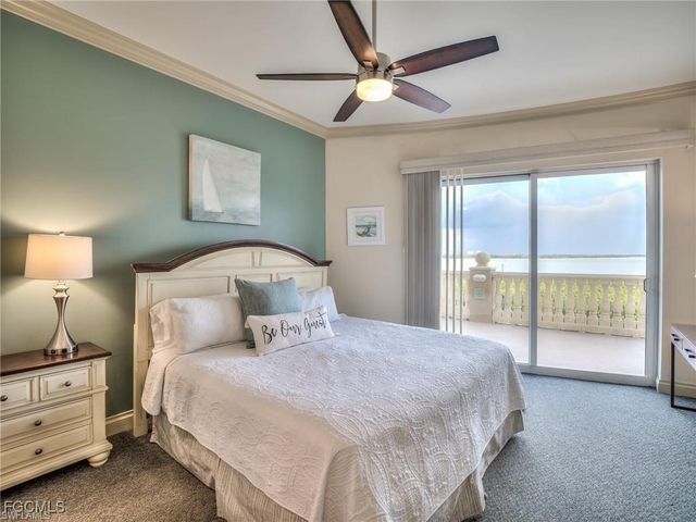 4137 Bay Beach LN 556, Fort Myers Beach, FL 33931