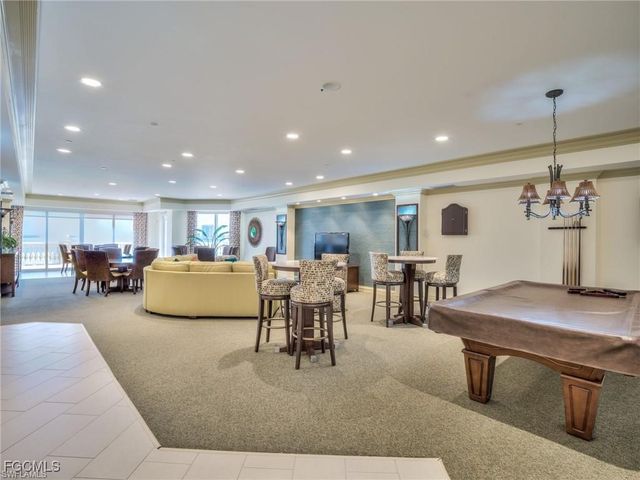 4137 Bay Beach LN 556, Fort Myers Beach, FL 33931