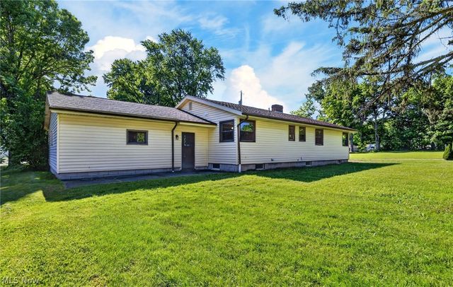 4179 Fairfield School Road, Leetonia, OH 44431